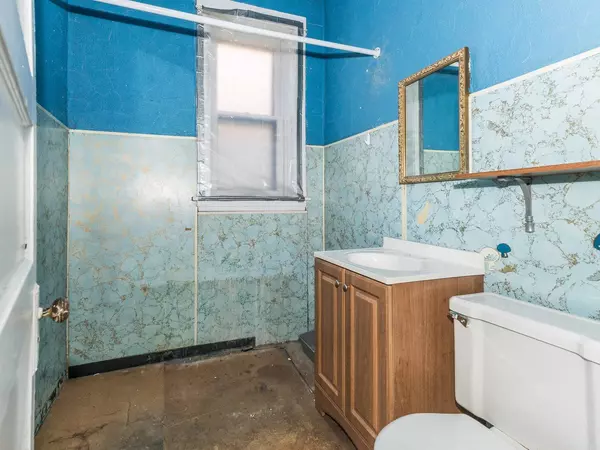 1818 W 46th ST, Chicago, IL 60609