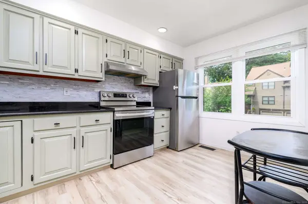 3 Rolling Ridge Road #3, Monroe, CT 06468