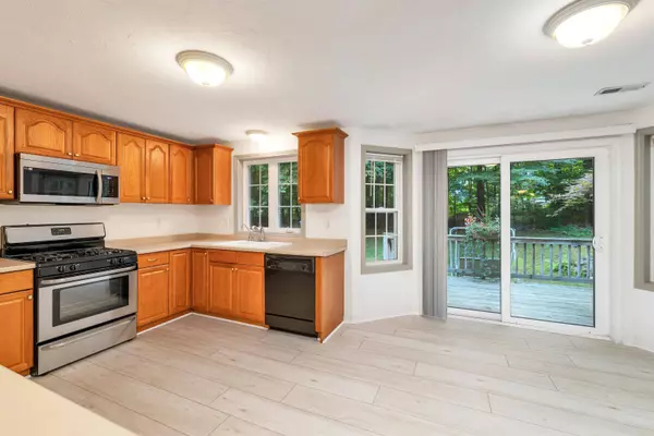 56 Ashley DR, Laconia, NH 03246