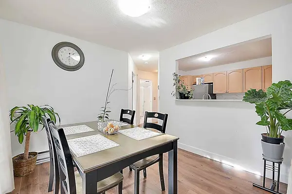 10721 139 ST #204, Surrey, BC V3T 4L8