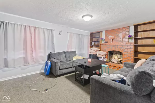 2800 Fairview ST, Anderson, IN 46016