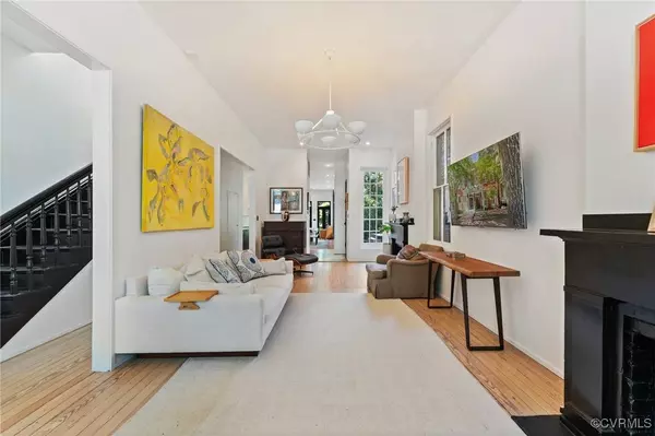 2417 E Grace ST, Richmond, VA 23223