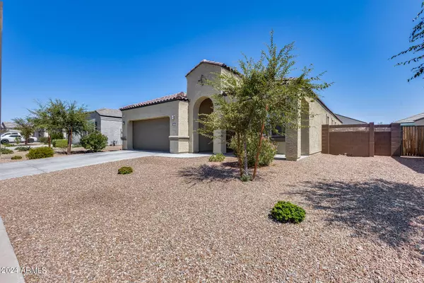30076 W CLARENDON Avenue, Buckeye, AZ 85396