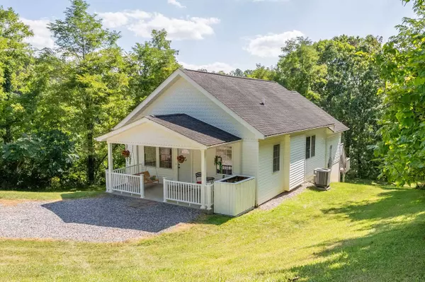 810 ELLETT RD, Blacksburg, VA 24060