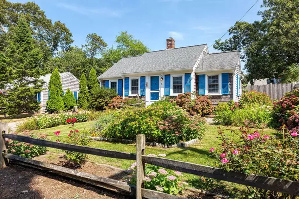 16 Ferncliff Road, Dennis Port, MA 02639