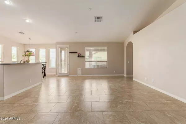 11539 E Shanley Avenue, Mesa, AZ 85212