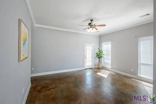 4007 NORTHSHORE AVE, Baton Rouge, LA 70820