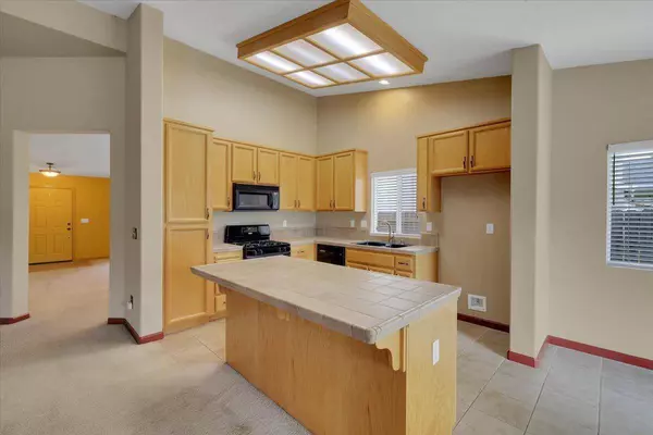 604 Carpenter WAY, Wheatland, CA 95692