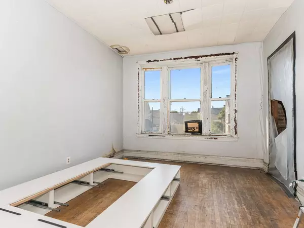 1818 W 46th Street, Chicago, IL 60609