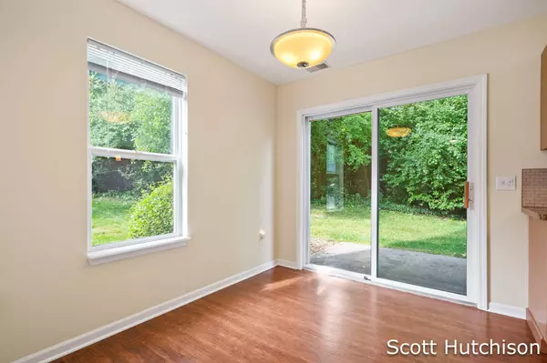 8521 Courtland NE Drive #5, Rockford, MI 49341