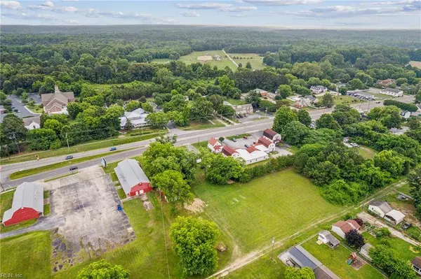 7449 Richmond RD, Williamsburg, VA 23188