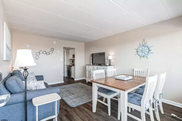 870 7th Street #310, Ocean City, NJ 08226