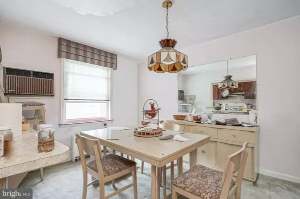 1332 STIRLING ST, Philadelphia, PA 19111