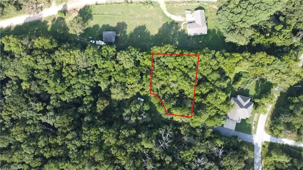 Farrah Ln, Bella Vista, AR 72715