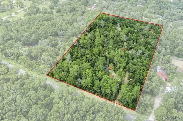 25931 Sitting Bull ST, Brooksville, FL 34601