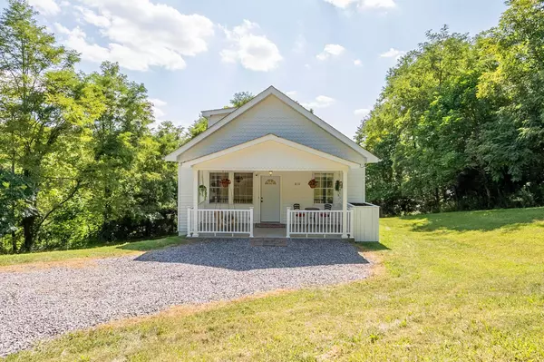 810 ELLETT RD, Blacksburg, VA 24060