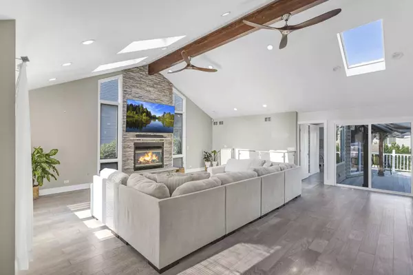 1400 S Luther AVE, Lombard, IL 60148