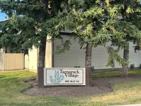 3200 60 ST NE #38, Calgary, AB T1Y 4K8