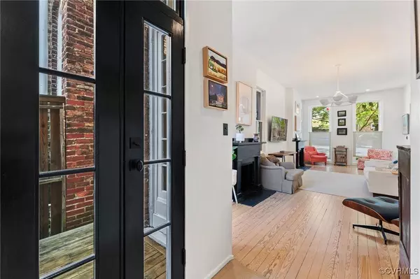 2417 E Grace ST, Richmond, VA 23223