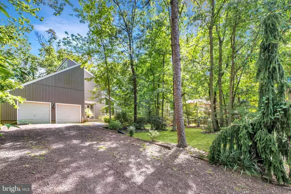 5 HEATHERWOOD CT, Medford, NJ 08055