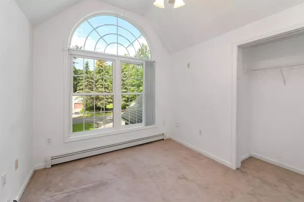 56 Ashley DR, Laconia, NH 03246