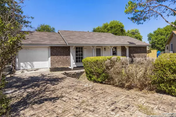 11915 LOS CERROS ST, San Antonio, TX 78233-6736