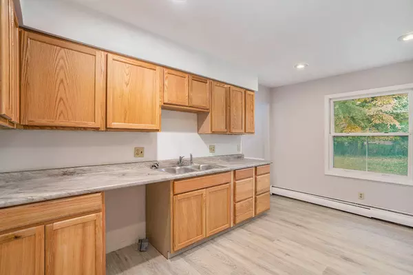 832 Edgehill Place, Battle Creek, MI 49015