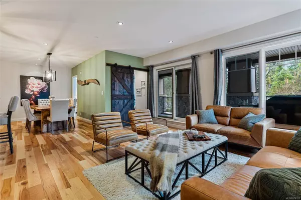 1335 Bear Mountain Pkwy #209, Langford, BC V9B 6T9