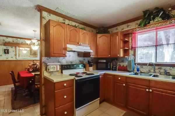 437 Merigold Drive, D'iberville, MS 39540