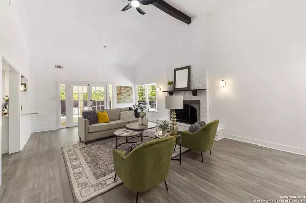 11915 LOS CERROS ST, San Antonio, TX 78233-6736