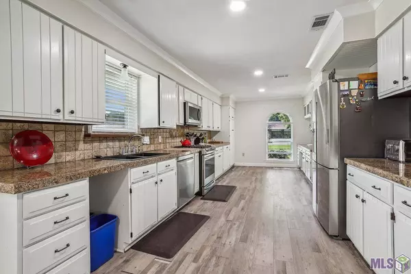 5406 BOGEY, Zachary, LA 70791