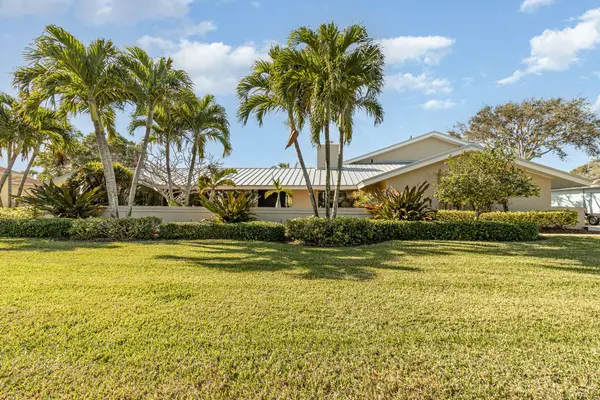 751 Malibu LN, Indialantic, FL 32903