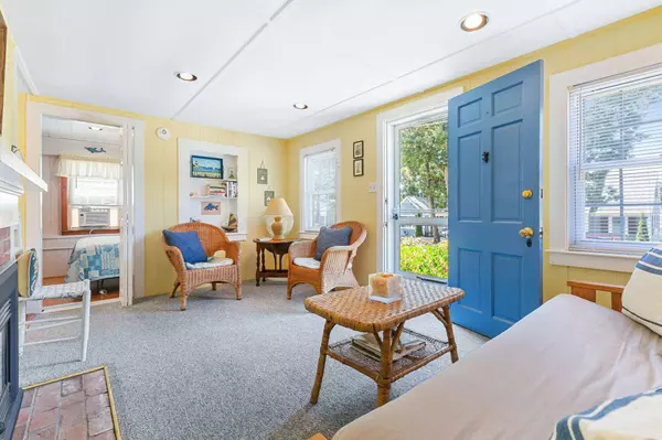 16 Ferncliff Road, Dennis Port, MA 02639