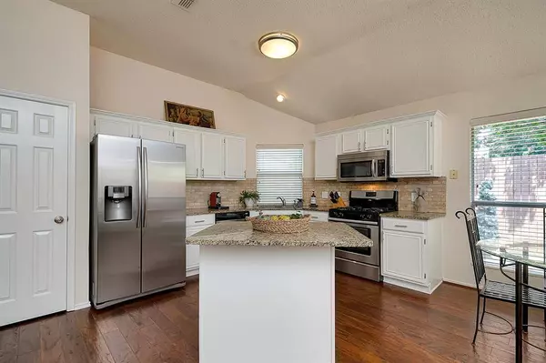 1708 Corvallis Trail, Arlington, TX 76006