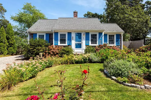 16 Ferncliff Road, Dennis Port, MA 02639