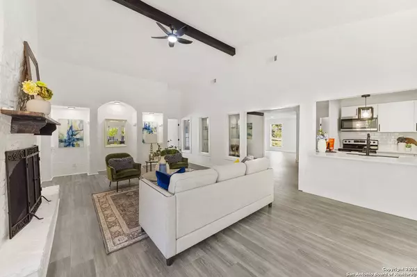 11915 LOS CERROS ST, San Antonio, TX 78233-6736