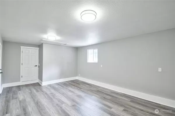 1108 Rockcress Dr SE, Olympia, WA 98513