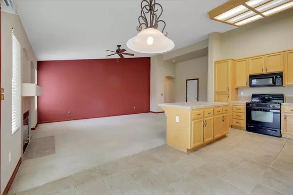 604 Carpenter WAY, Wheatland, CA 95692