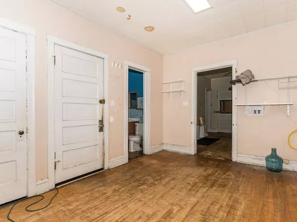 1818 W 46th Street, Chicago, IL 60609