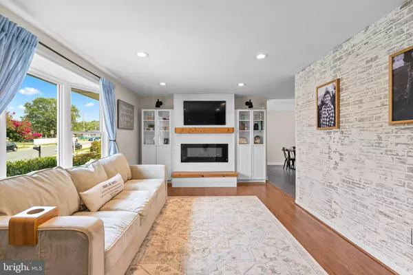 807 BENTWILLOW DR, Glen Burnie, MD 21061