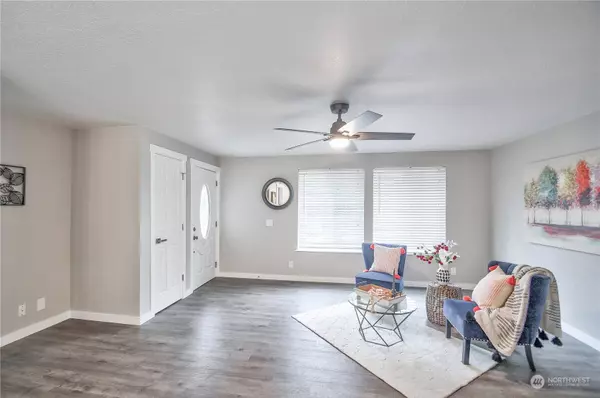 1108 Rockcress Dr SE, Olympia, WA 98513