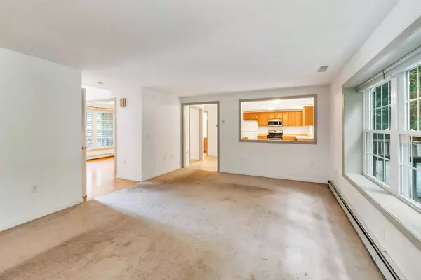 56 Ashley DR, Laconia, NH 03246