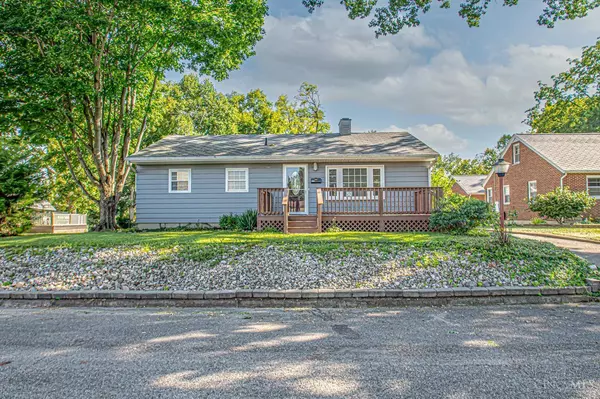 50 W Oak St, West Alexandria, OH 45381