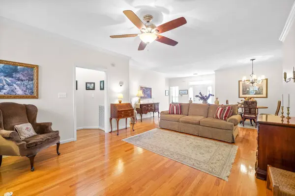 719 Courtland Ave, Clarksville, TN 37043