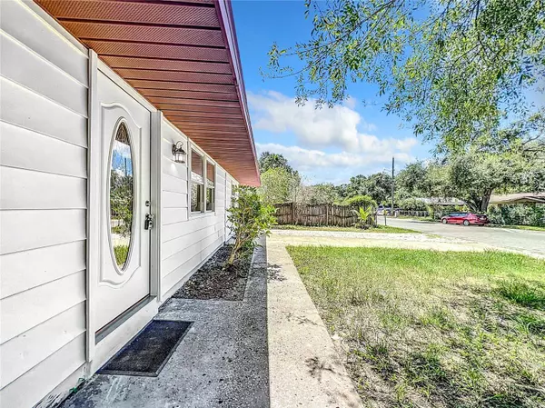 405 13TH ST NE, Ruskin, FL 33570