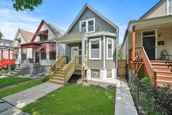 7039 S Throop ST, Chicago, IL 60636