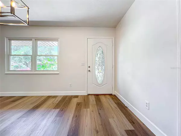 405 13TH ST NE, Ruskin, FL 33570