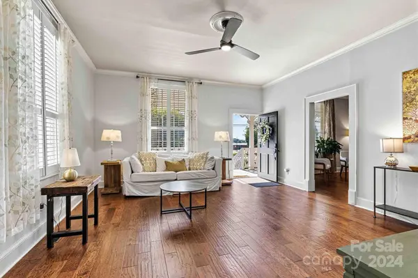 500 N Main AVE, Newton, NC 28658