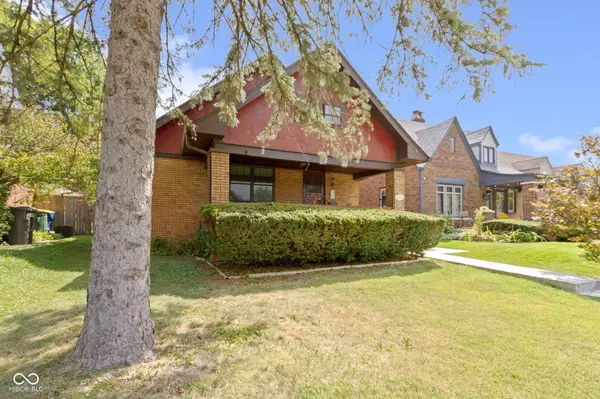 911 N Graham AVE, Indianapolis, IN 46219