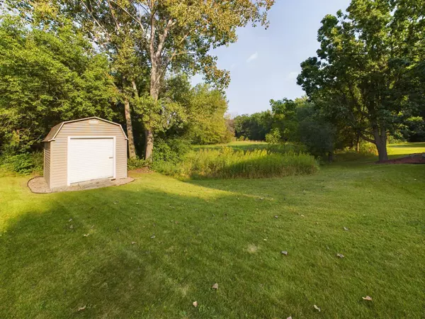 7717 31st Street CT, Oakdale, MN 55128